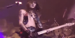Bassist A0xbbnBLXoSJbpDo