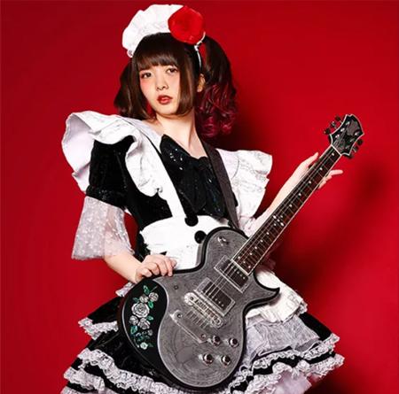 Miku MePPXkWBzxiJ34qg