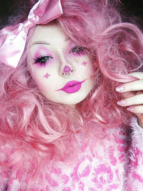 CLOWnkEI YZ99G5rK37heWyMx