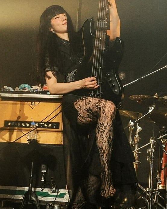 Img YannZDebZbIlx692