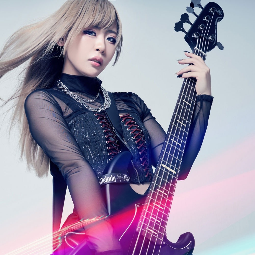 Risky Melody Haru Bass AQE4oba041I1xppJ